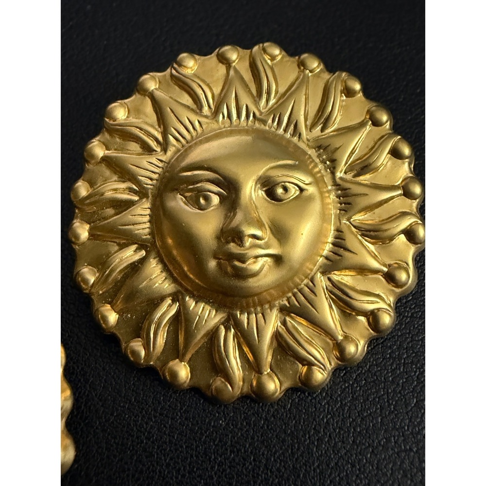 Sun Face Earrings Celestial Oversized Gold Tone Lightweight - Picture 3 of 7